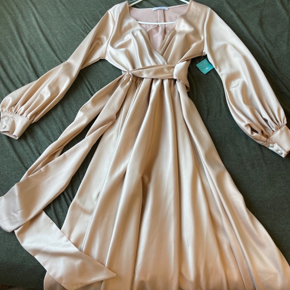 Maternity wrap gown - Picture 6 of 7